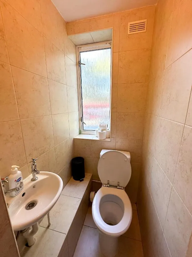 36 O'Leary Square Apartment London